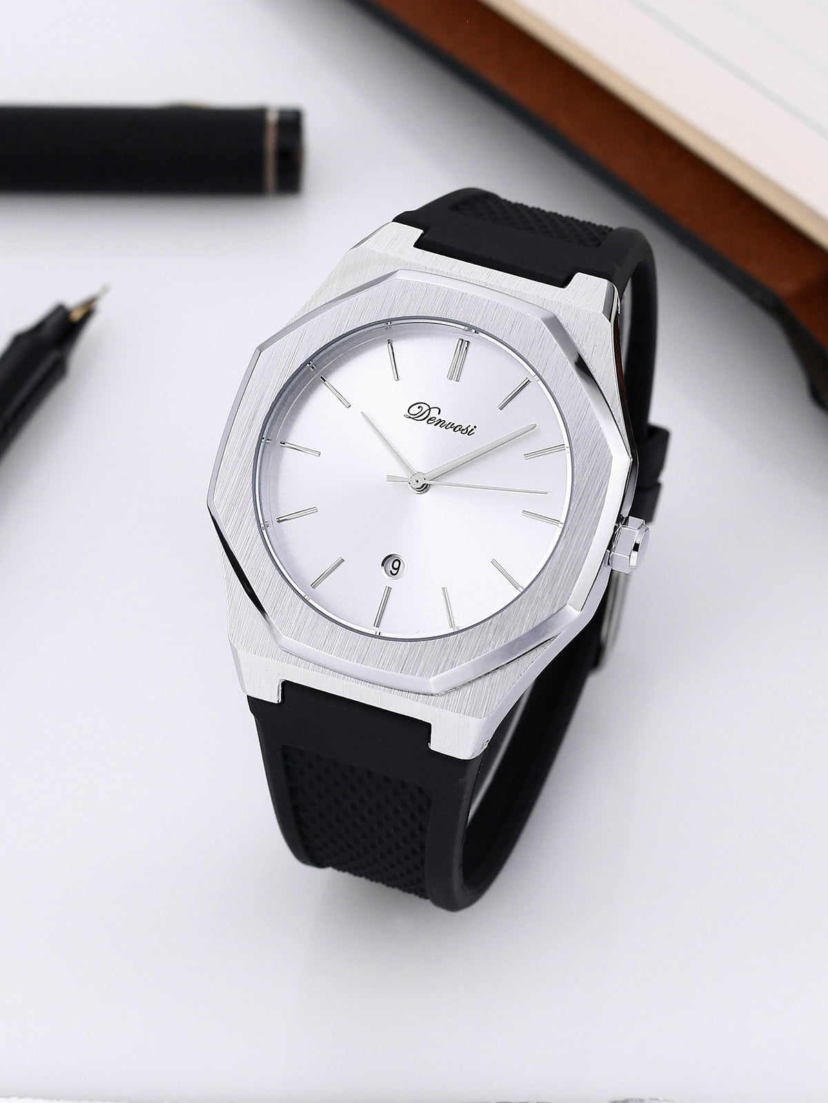 Mens Elegant Quartz Watch for Everyday and Evening Style