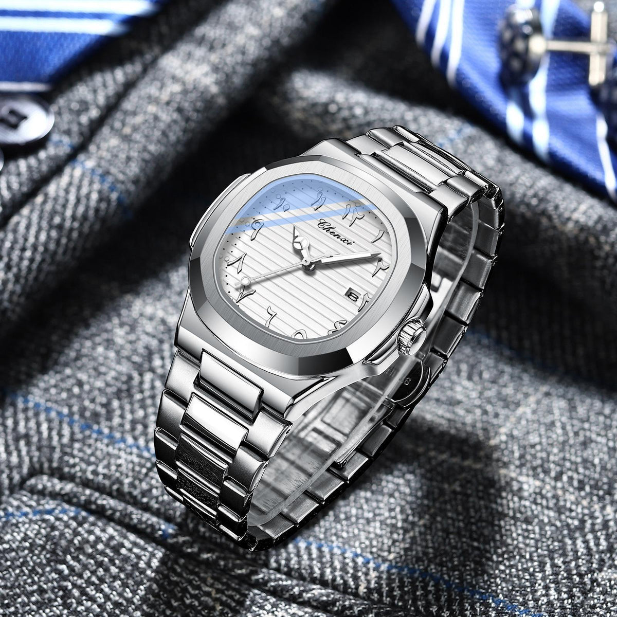 Mens Classic Quartz Watch with Stainless Steel Bracelet