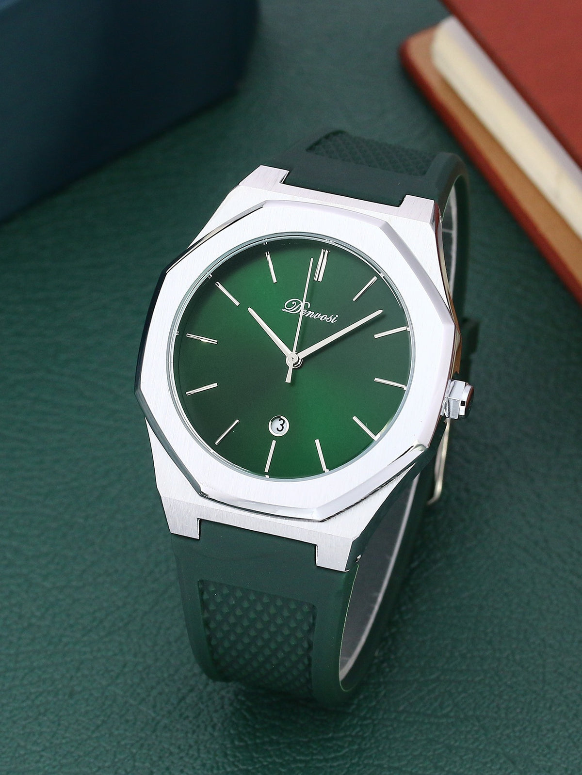 Mens Elegant Quartz Watch for Everyday and Evening Style